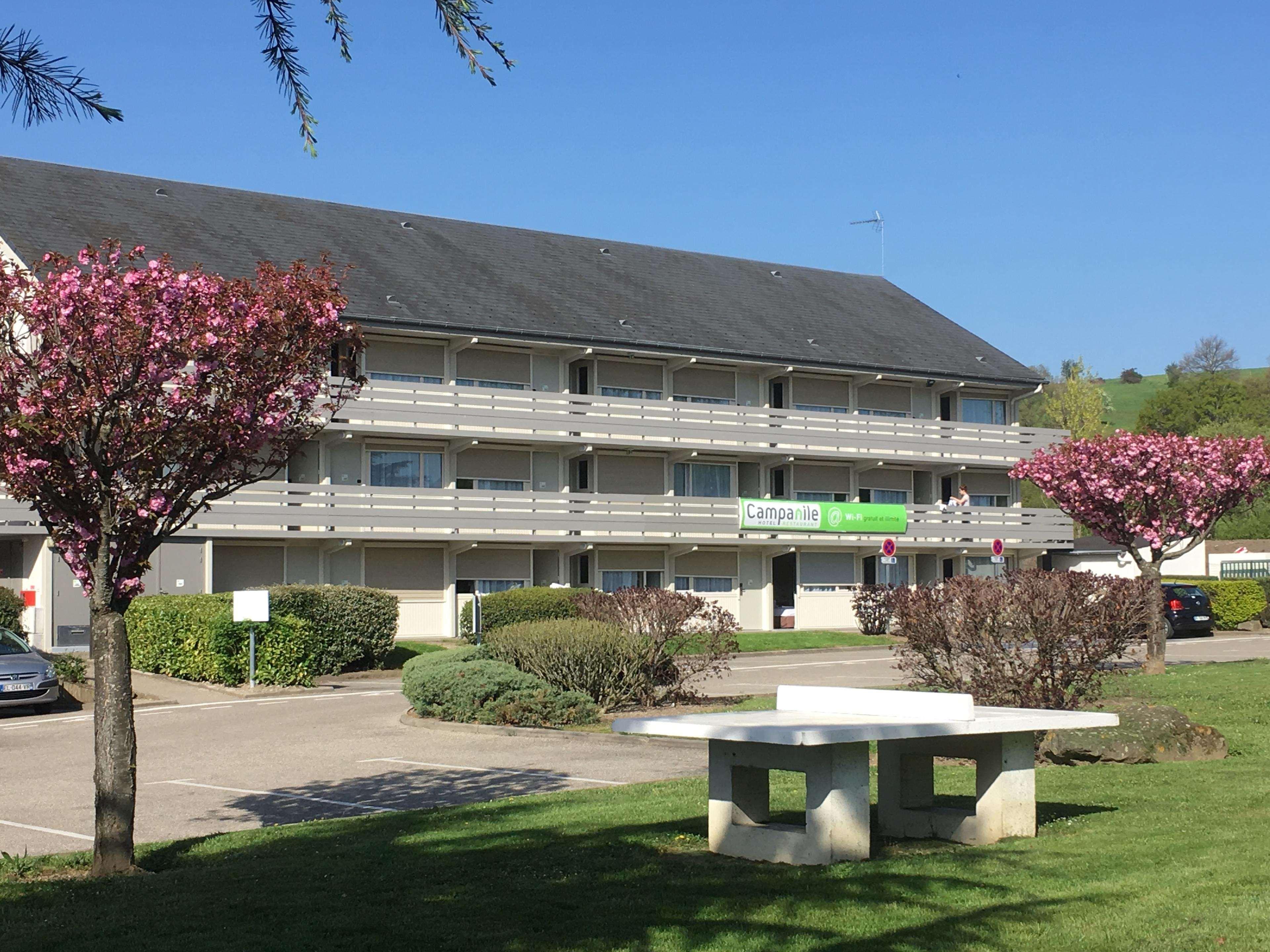 Hotel Campanile Saint-Etienne Est- Saint-Chamond Exterior foto